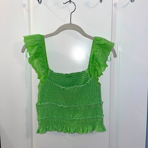 Green Ruffle Crop Top - Picture 3 of 4